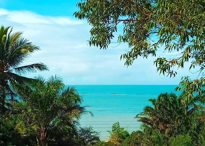 Paraíso da falésia em Cumuruxatiba com vista excepcional para o mar